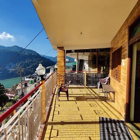 Hotel Surya Lake View Nainital Dış mekan fotoğraf