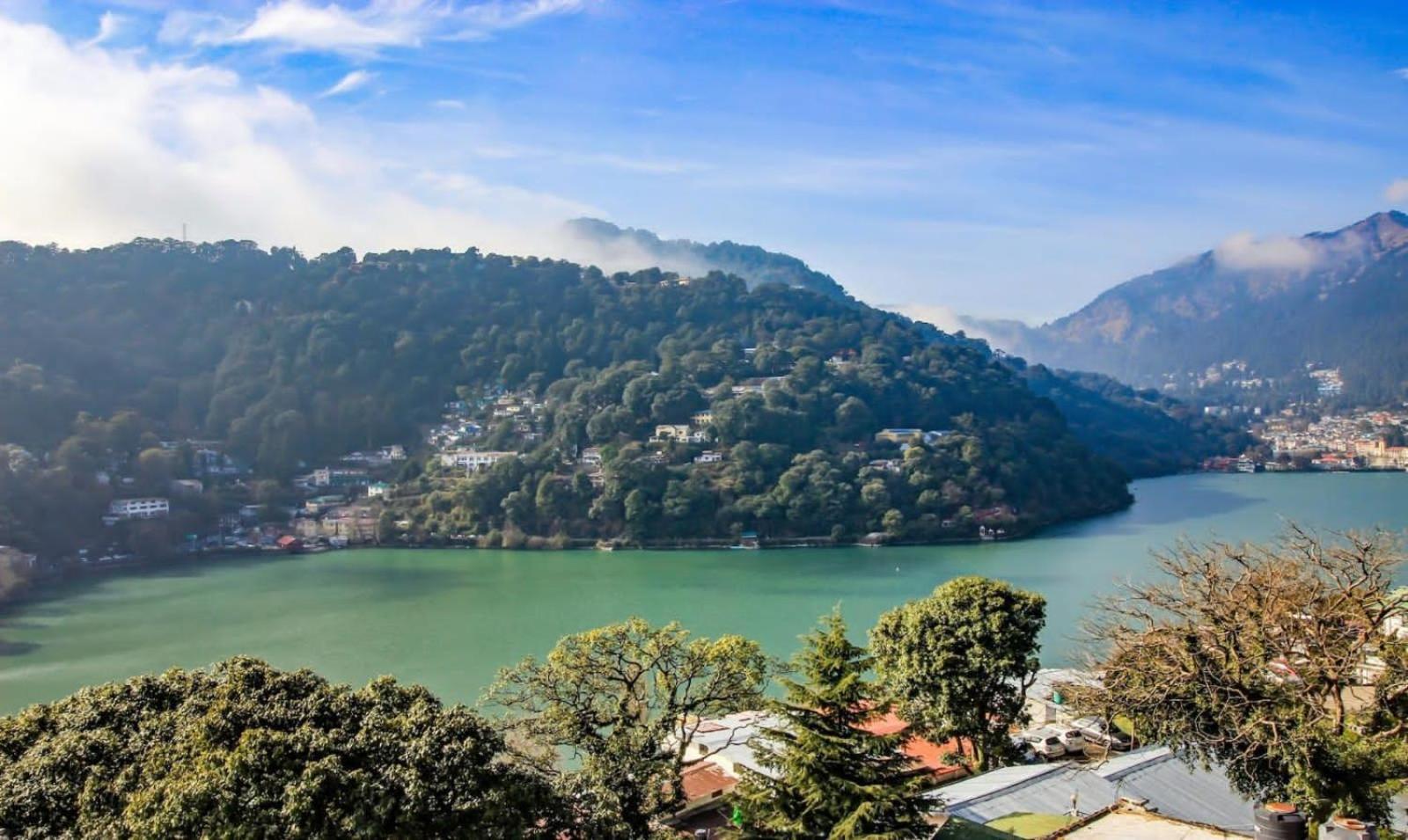 Hotel Surya Lake View Nainital Dış mekan fotoğraf